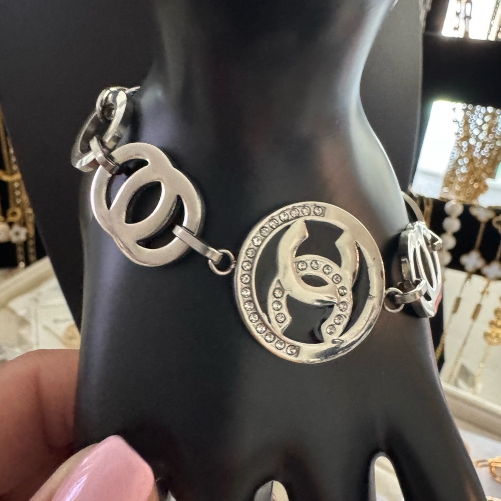 Beautiful trendy bracelet